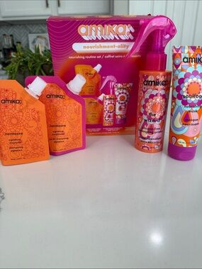 amika Nourishment Hair Care Set -
